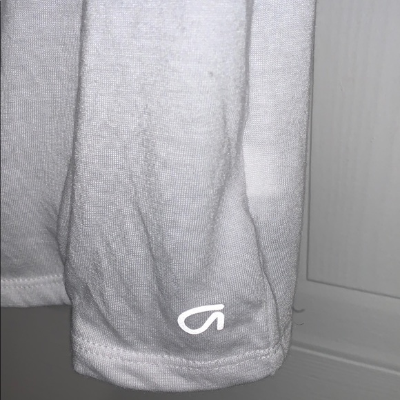 *BRAND NEW* White active t-shirt! - Picture 3 of 5